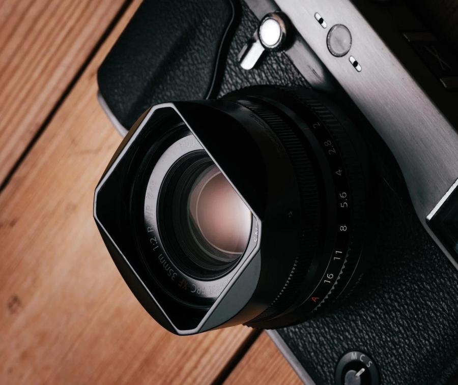 Squarehood Silver Lens Hood NEW - For XF 23mm f/2 & 35mm f/2 Lenses