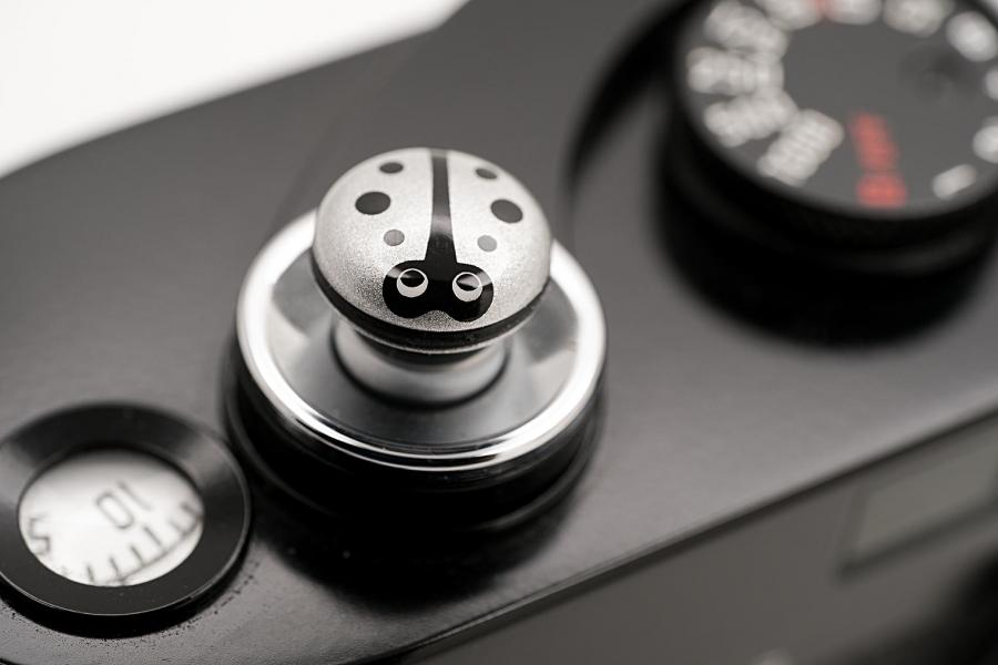 Match Technical 'BUG O-L' Silver Mini Soft Release NEW