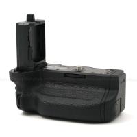 SONY VG-C4EM Battery Grip - USED (MINT CONDITION) and 1 Battery